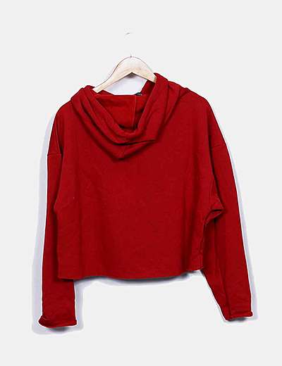 sudadera roja con gorro