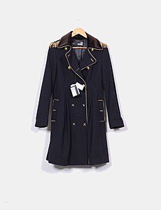 Abrigo moschino Clearance