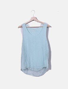 Zara Blusa verde mint print perros semi transparente Zara Blusa verde mint print perros semi transparente