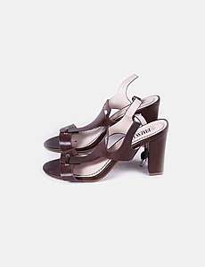 Botín Corto Tipo Australiano Para Mujer - Plataforma De Goma, Forro De Pelo Sintético, Vegano - Color Camel, Talla 37