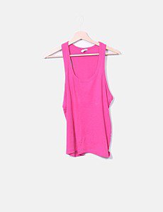 Achetez en ligne les vêtements de JKY 