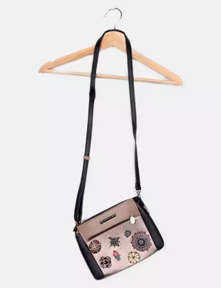 Sac à Main Rouge Kimmidoll UVAFRAGOLA - Modèle Vintage Collection Japon