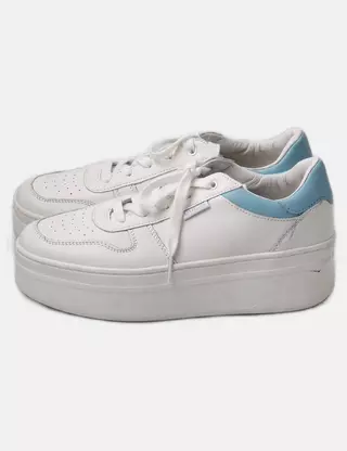 Guess Zapatillas Para Mujer Blairin, Logo Blanco, 38.5 EU : GUESS