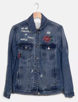 Springfield Giacca Jeans Stampata Donna 'Collezione Culpables' - È Colpa Tua: Giacca In Denim Stampata, Look Urban E Versatile, Moda Giovane - 3