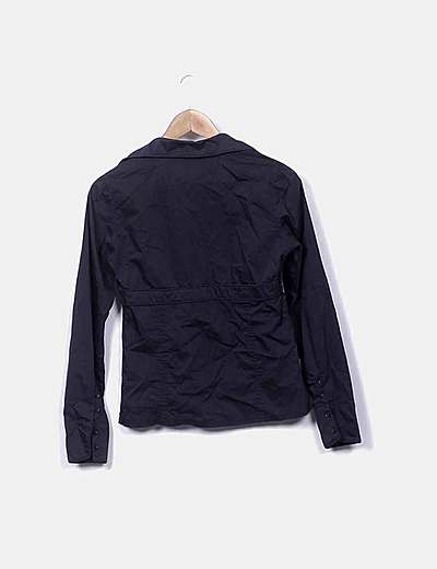 camisa negra stradivarius