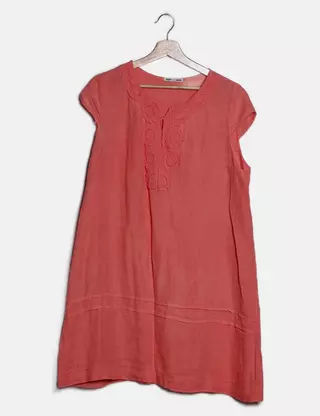 Robe de soirée longue coloré estivale à dominance fuchsia