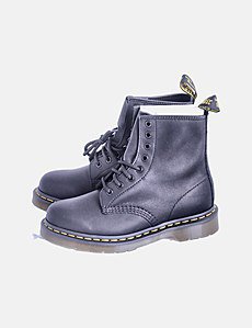 Botas DR MARTENS baratas | Outlet Online en Micolet.com