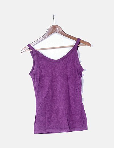 camiseta hombreras morada