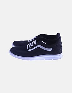 Sandales Plateformes BCBGeneration Patrick Violet - Taille 6.5 US / 36.5 EU - Neuves Avec Boîte