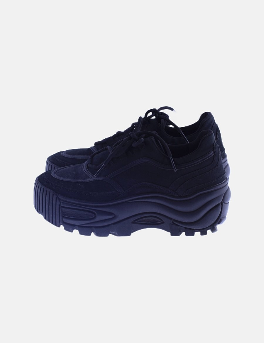 botas negras plataforma bershka- SchoolPro