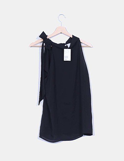 H&M Blusa negra cuello halter (descuento 67 %) Micolet Zara Blusa fucsia cuello halter (descuento 67 %) Micolet