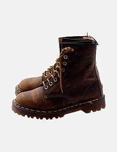 Acquista online vestiti di DR. AIRWAIR MARTENS al miglior prezzo | Micolet