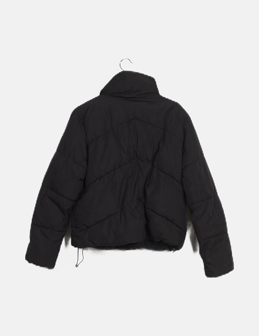 camiseta transparente negra bershka