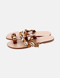 Mango Sandalias camel con conchas