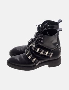 botas de rebajas en zara