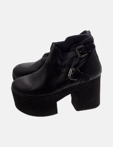 Botins em pele,como novos. - à venda - Malas, Calçado \u0026 Acessórios, Porto -  CustoJusto.pt