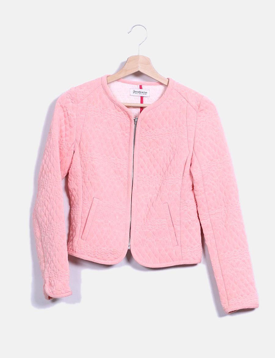 Stradivarius Blazer color salmón acolchado con cremallera (descuento 81