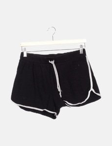 Pantaloncini Neri da donna Twinset, Collezione Inverno 2022 - Stileo.it