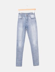 Levi's lanza su tienda de segunda mano: Levi's Secondhand y quiere comprar  tus vaqueros viejos