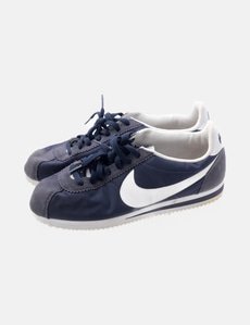 Compra NIKE de segunda mano para mujer | DTO. 80% en Micolet