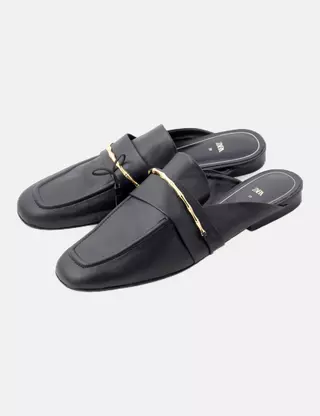 Zara Zapato negro combinado destalonado